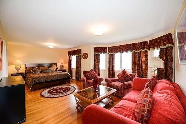 12 St.Johns Rd, House detached with 4 bedrooms, 5 bathrooms and 12 parking in Brampton ON | Image 3