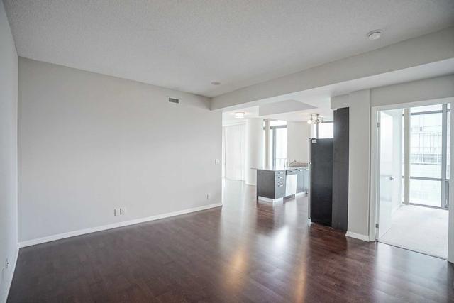 1905 - 832 Bay St, Condo with 2 bedrooms, 2 bathrooms and 1 parking in Toronto ON | Image 28