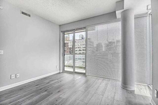 610 - 435 Richmond St W, Condo with 2 bedrooms, 2 bathrooms and 1 parking in Toronto ON | Image 5