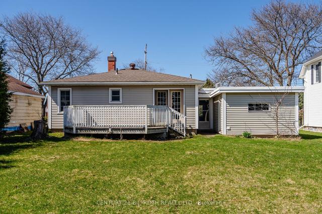 48 Poyntz St, House detached with 2 bedrooms, 2 bathrooms and 5 parking in Penetanguishene ON | Image 28