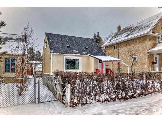11617 84 St Nw, House detached with 3 bedrooms, 2 bathrooms and null parking in Edmonton AB | Image 1