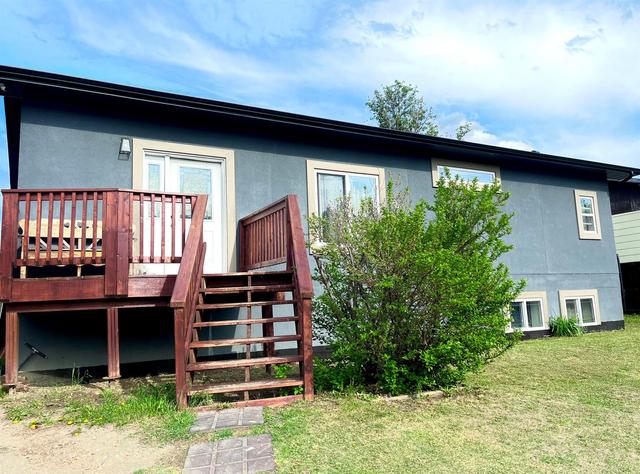 4725 59 Street, House detached with 3 bedrooms, 2 bathrooms and 3 parking in Lacombe AB | Image 1