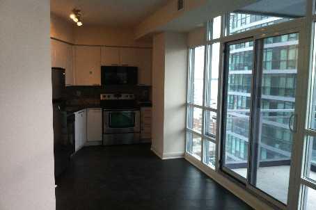 1305 - 15 Bruyers Mews, Condo with 1 bedrooms, 1 bathrooms and 1 parking in Toronto ON | Image 2