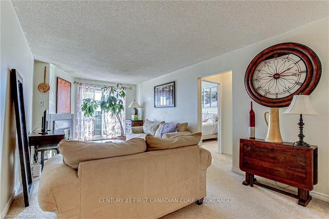 45 - 1096 Jalna Blvd, Townhouse with 3 bedrooms, 2 bathrooms and 1 parking in London ON | Image 2
