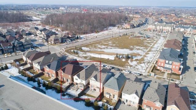 14 Poncelet Rd, House detached with 4 bedrooms, 5 bathrooms and 2 parking in Brampton ON | Image 34