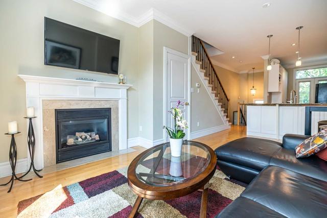 31 Macphail Ave, House attached with 3 bedrooms, 3 bathrooms and 1 parking in Toronto ON | Image 5