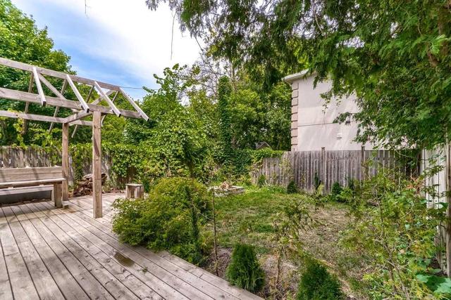 699 Scarlett Rd, House detached with 2 bedrooms, 2 bathrooms and 4 parking in Toronto ON | Image 29
