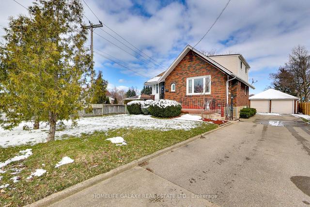 668 Copland Rd, House detached with 4 bedrooms, 2 bathrooms and 6 parking in Sarnia ON | Image 1