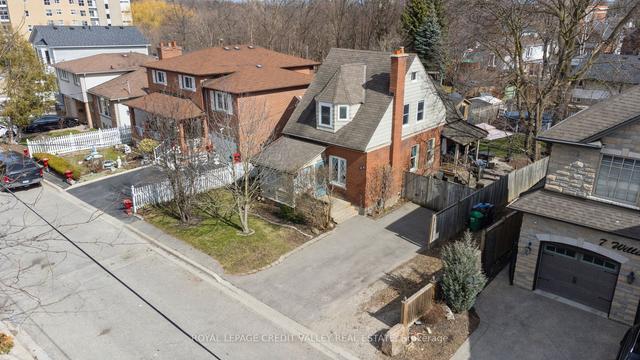 11 William St, House detached with 2 bedrooms, 2 bathrooms and 2 parking in Brampton ON | Image 35