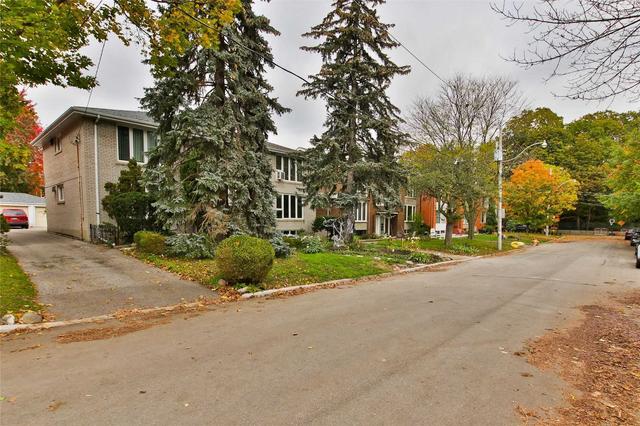 upper - 282 Glenforest Rd, House detached with 2 bedrooms, 1 bathrooms and 2 parking in Toronto ON | Image 20