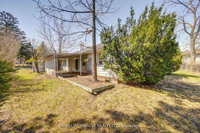 1235 Old River Rd, House detached with 3 bedrooms, 1 bathrooms and 5 parking in Mississauga ON | Image 29