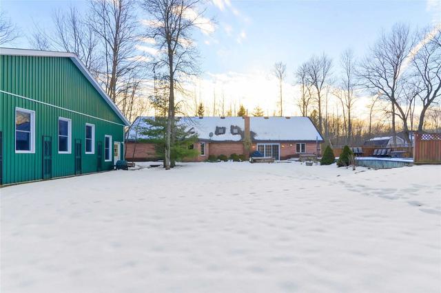 330 Gardenville Rd, House detached with 3 bedrooms, 2 bathrooms and 17 parking in Prince Edward County ON | Image 24