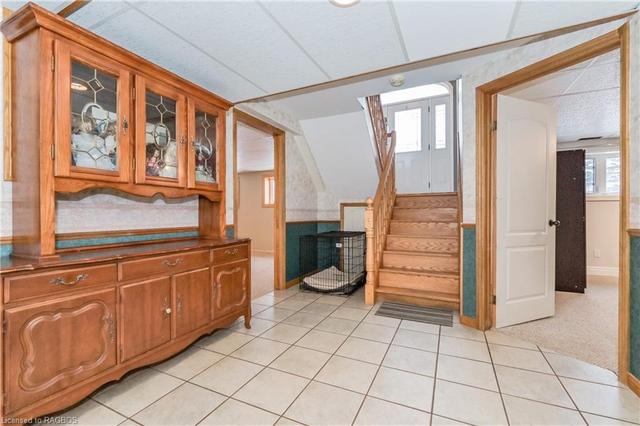 7539 Sideroad 7 Road E, House detached with 5 bedrooms, 2 bathrooms and null parking in Wellington North ON | Image 30