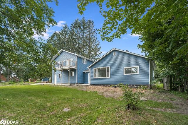 2461 Highway 11 N, House detached with 3 bedrooms, 2 bathrooms and 12 parking in Oro Medonte ON | Image 23
