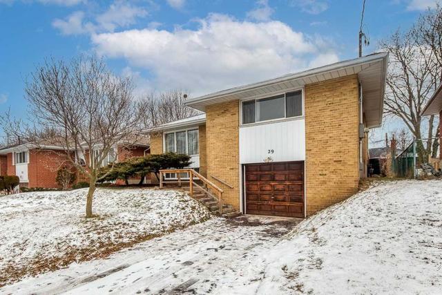 29 Wantanopa Cres, House detached with 3 bedrooms, 2 bathrooms and 3 parking in Toronto ON | Image 23