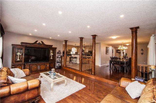 5 Davis St, House detached with 4 bedrooms, 4 bathrooms and 2 parking in Guelph ON | Image 5
