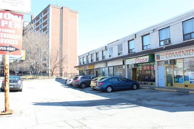 1559 O'connor Dr, Condo with 2 bedrooms, 2 bathrooms and null parking in Toronto ON | Image 2