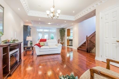 20 Maxome Ave, House detached with 4 bedrooms, 4 bathrooms and 2 parking in Toronto ON | Image 5