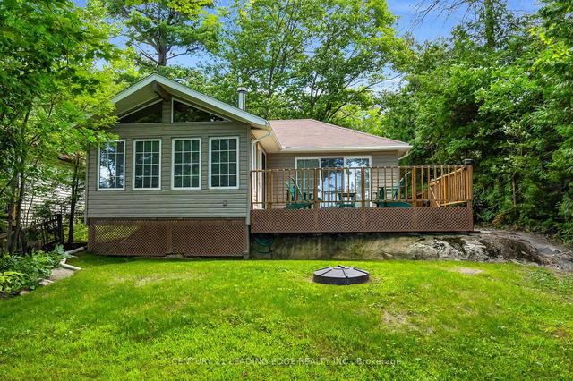 15 Gidley Tpke, House detached with 3 bedrooms, 1 bathrooms and 4 parking in Georgian Bay ON | Image 1