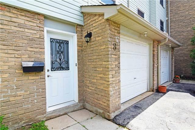8 - 5878 Montevideo Rd, Townhouse with 3 bedrooms, 2 bathrooms and 1 parking in Mississauga ON | Image 1