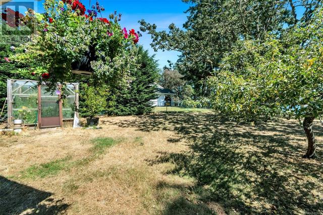 4543 Parry Cross Rd S, House detached with 3 bedrooms, 1 bathrooms and 4 parking in Metchosin BC | Image 15