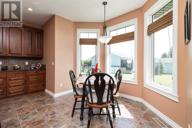 82060 Range Road 191 Range, House detached with 5 bedrooms, 3 bathrooms and 10 parking in Lethbridge County AB | Image 13