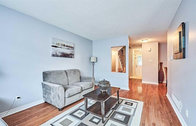 11 Macintyre Lane, Townhouse with 3 bedrooms, 3 bathrooms and 1 parking in Ajax ON | Image 6