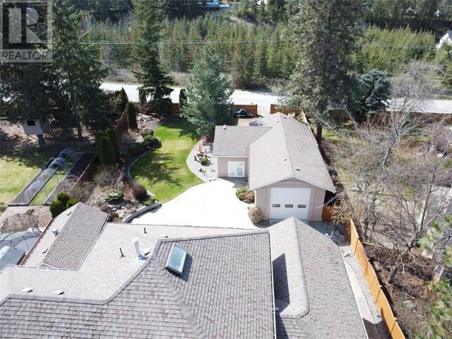 3911 Lakevale Place, House detached with 5 bedrooms, 3 bathrooms and 14 parking in Kelowna BC | Image 86