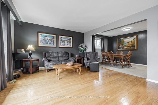 227 Parlette Ave, House detached with 3 bedrooms, 2 bathrooms and 5 parking in Toronto ON | Image 35