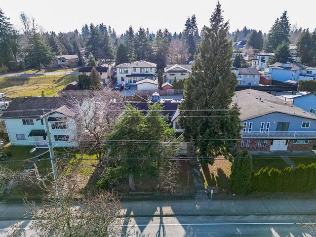 13060 64 Avenue, House detached with 4 bedrooms, 3 bathrooms and 6 parking in Surrey BC | Image 30