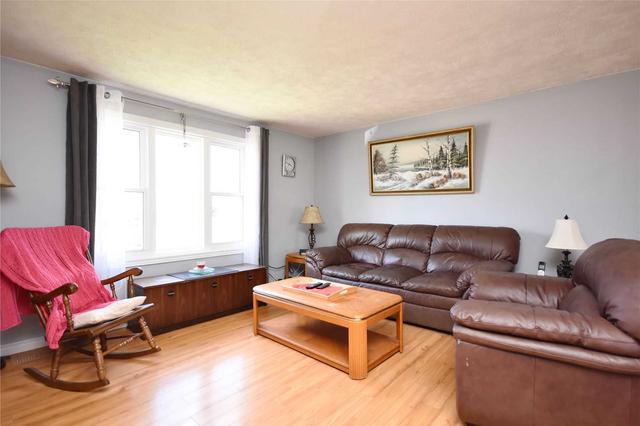 663 Bayview Dr, House detached with 2 bedrooms, 2 bathrooms and 9 parking in Midland ON | Image 10