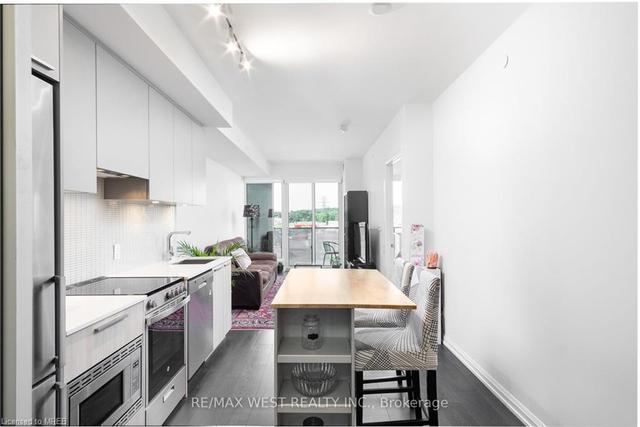 315 - 4208 Dundas Street West Street W, House attached with 2 bedrooms, 2 bathrooms and 1 parking in Toronto ON | Image 35