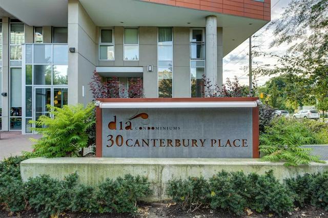 1004 - 30 Canterbury Pl, Condo with 2 bedrooms, 2 bathrooms and 1 parking in Toronto ON | Image 2
