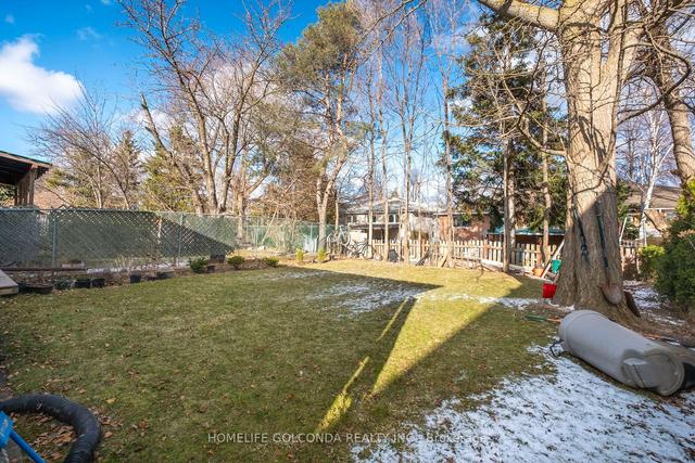 109 Elise Terr, House semidetached with 3 bedrooms, 3 bathrooms and 2 parking in Toronto ON | Image 26