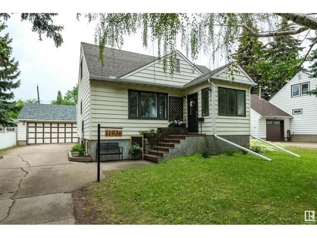 11936 128 St Nw, House detached with 4 bedrooms, 2 bathrooms and null parking in Edmonton AB | Card Image