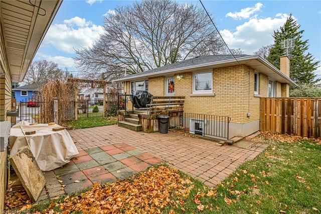 3 Mary Street, House detached with 2 bedrooms, 1 bathrooms and 5 parking in St. Catharines ON | Image 27