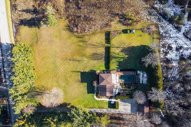 6957 36/37 Nottawasaga Sideroad, House detached with 4 bedrooms, 2 bathrooms and 8 parking in Clearview ON | Image 4
