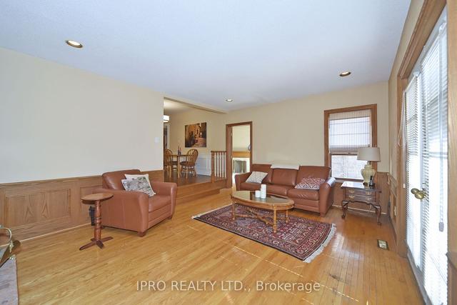 467 Bedford Park Ave, House detached with 4 bedrooms, 3 bathrooms and 6 parking in Toronto ON | Image 10