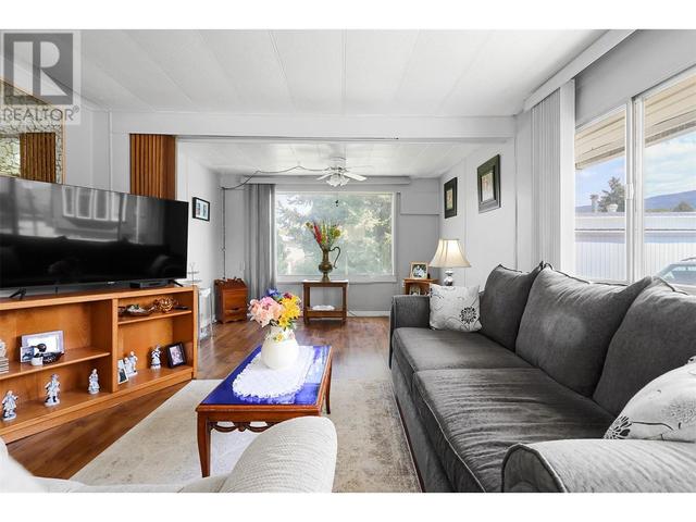 63 - 1133 Findlay Road, House other with 1 bedrooms, 1 bathrooms and 2 parking in Kelowna BC | Image 3