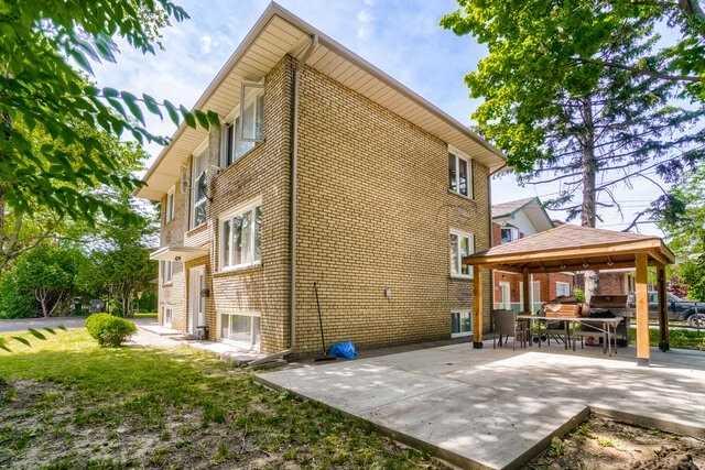 46 Burlingame Rd, House detached with 4 bedrooms, 5 bathrooms and 5 parking in Toronto ON | Image 30