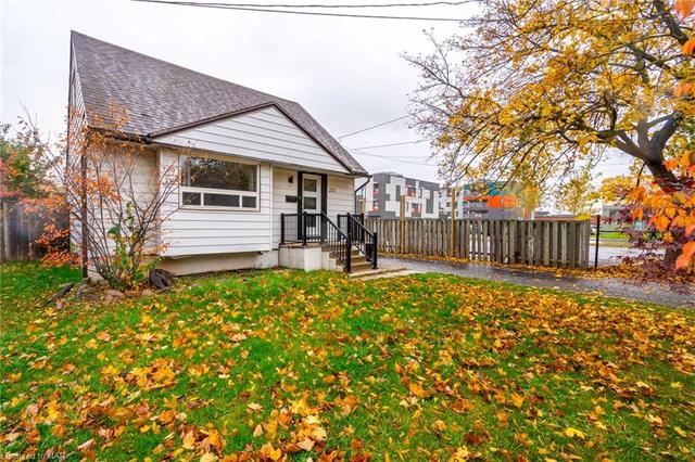 271 Glassco Avenue N, House detached with 3 bedrooms, 2 bathrooms and 2 parking in Hamilton ON | Image 23