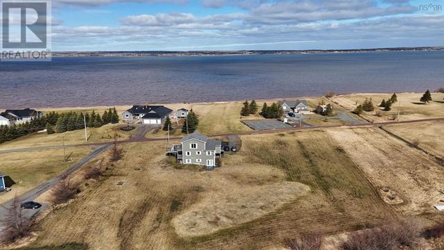 91 Sea Shore Drive, House detached with 5 bedrooms, 3 bathrooms and null parking in Colchester, Subd. B NS | Image 2