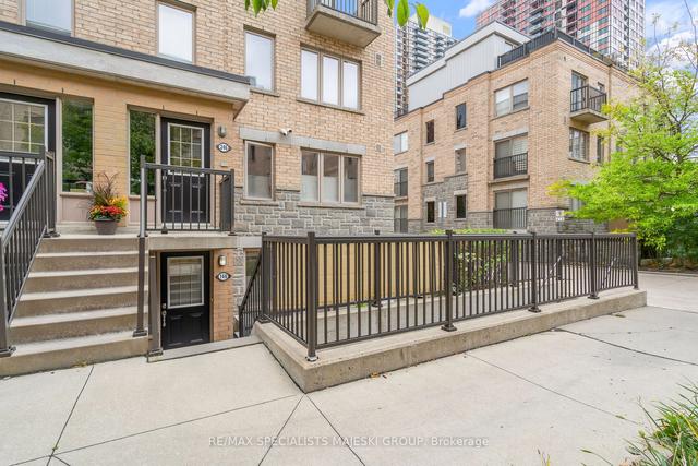 146 - 12 Foundry Ave, Townhouse with 2 bedrooms, 2 bathrooms and 1 parking in Toronto ON | Image 30