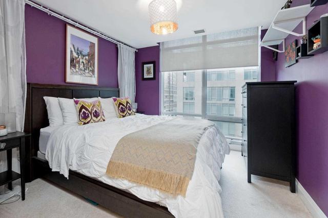 412 - 1 Bedford Rd, Condo with 2 bedrooms, 2 bathrooms and 1 parking in Toronto ON | Image 8