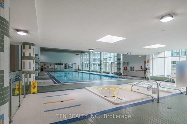 302 - 33 Bay St, Condo with 1 bedrooms, 1 bathrooms and 1 parking in Toronto ON | Image 16