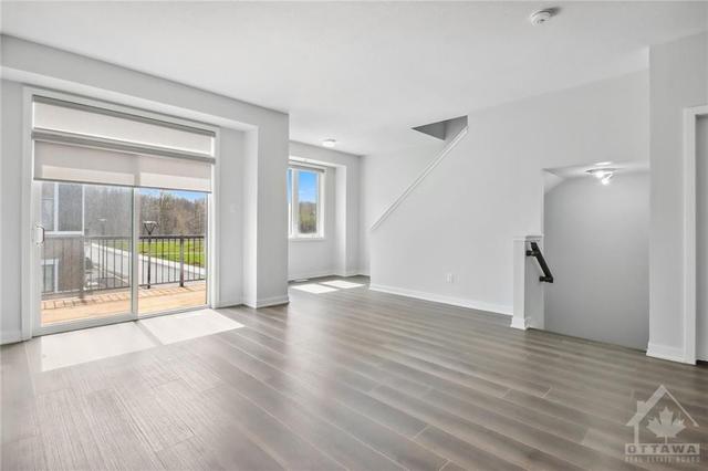 326 Parallax Private, Townhouse with 4 bedrooms, 3 bathrooms and 2 parking in Ottawa ON | Image 9