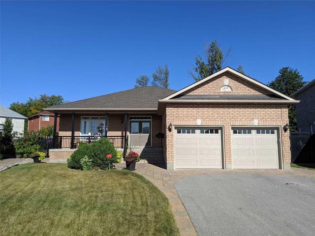 1973 Romina Crt, House detached with 3 bedrooms, 2 bathrooms and 4 parking in Innisfil ON | Image 1