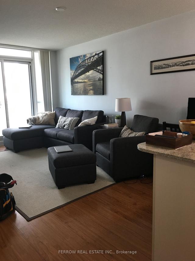 1004 - 18 Harbour St, Condo with 1 bedrooms, 1 bathrooms and 1 parking in Toronto ON | Image 19