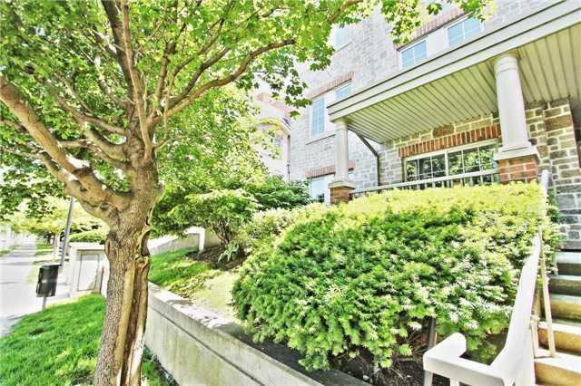 Th 08 - 95 The Queensway Ave, Townhouse with 1 bedrooms, 1 bathrooms and 1 parking in Toronto ON | Image 12