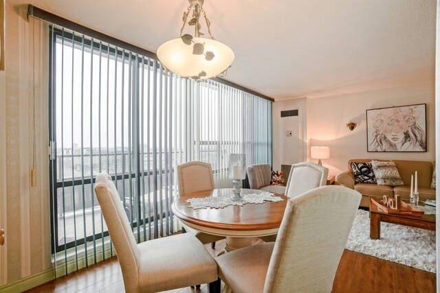 ph #4 - 2721 Victoria Park Ave, Condo with 2 bedrooms, 1 bathrooms and 1 parking in Toronto ON | Image 2